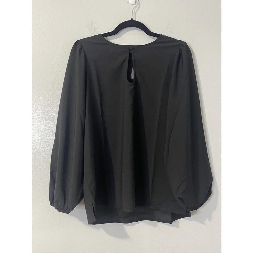 J. Crew Long-Sleeve Keyhole Top in Black Size Petite Small